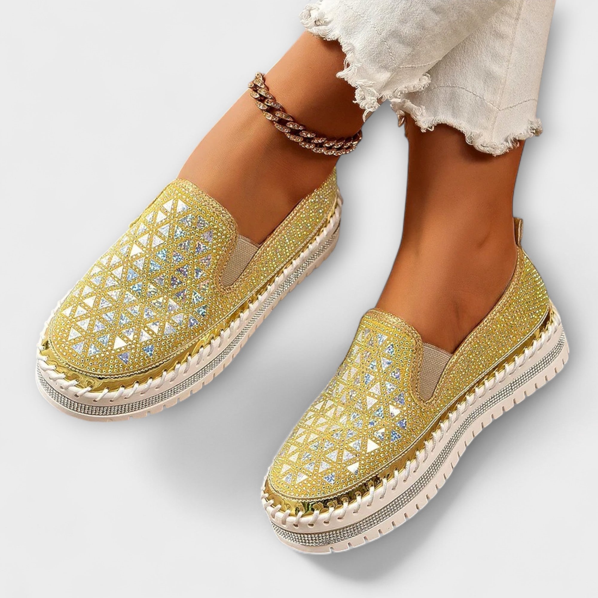 Vada | Slip-ons med luksuriøst glansmønster