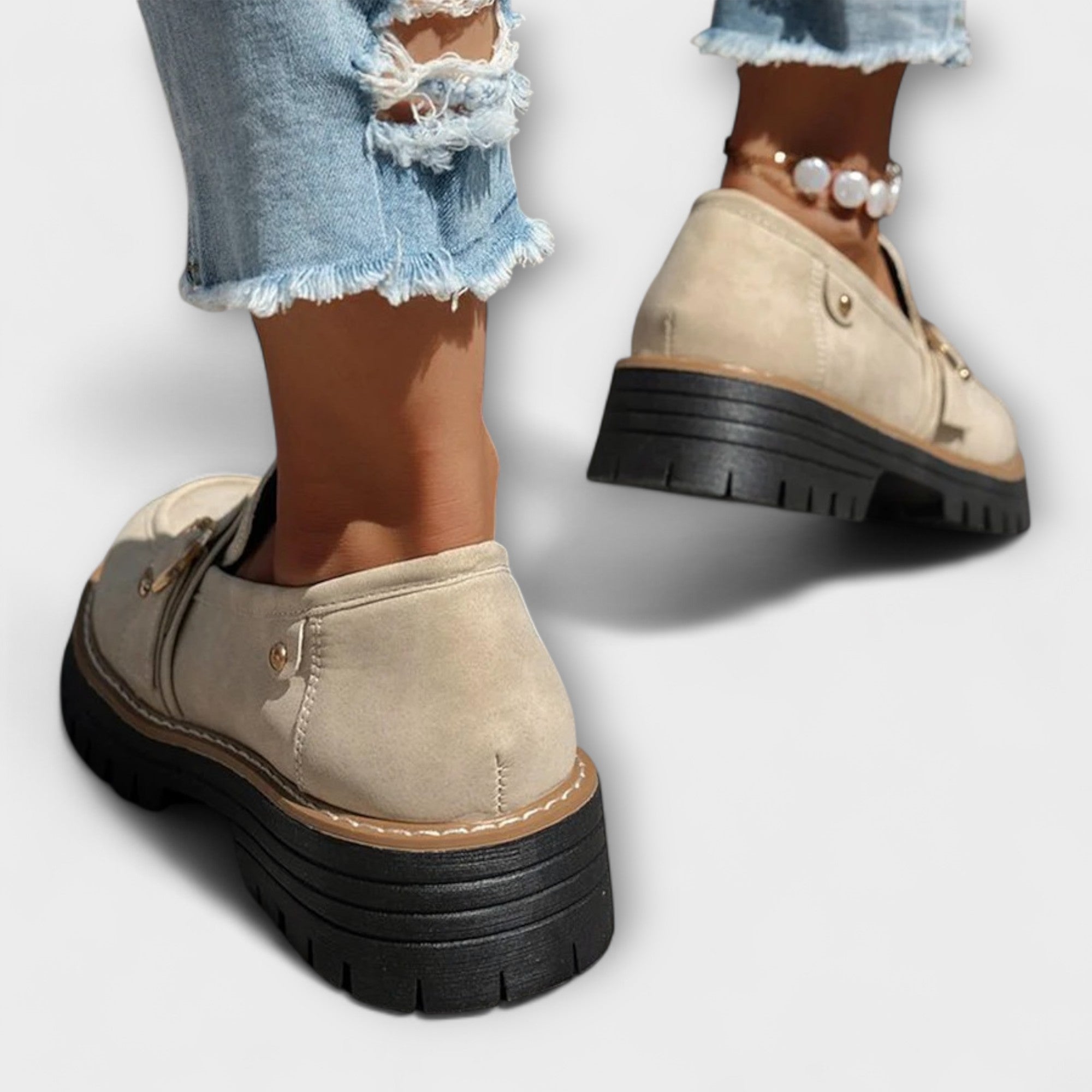 Poet | Loafers med gullspenne